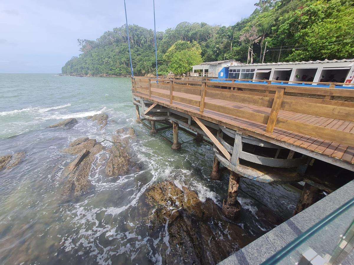 Clube na Praia de Cabeçudas