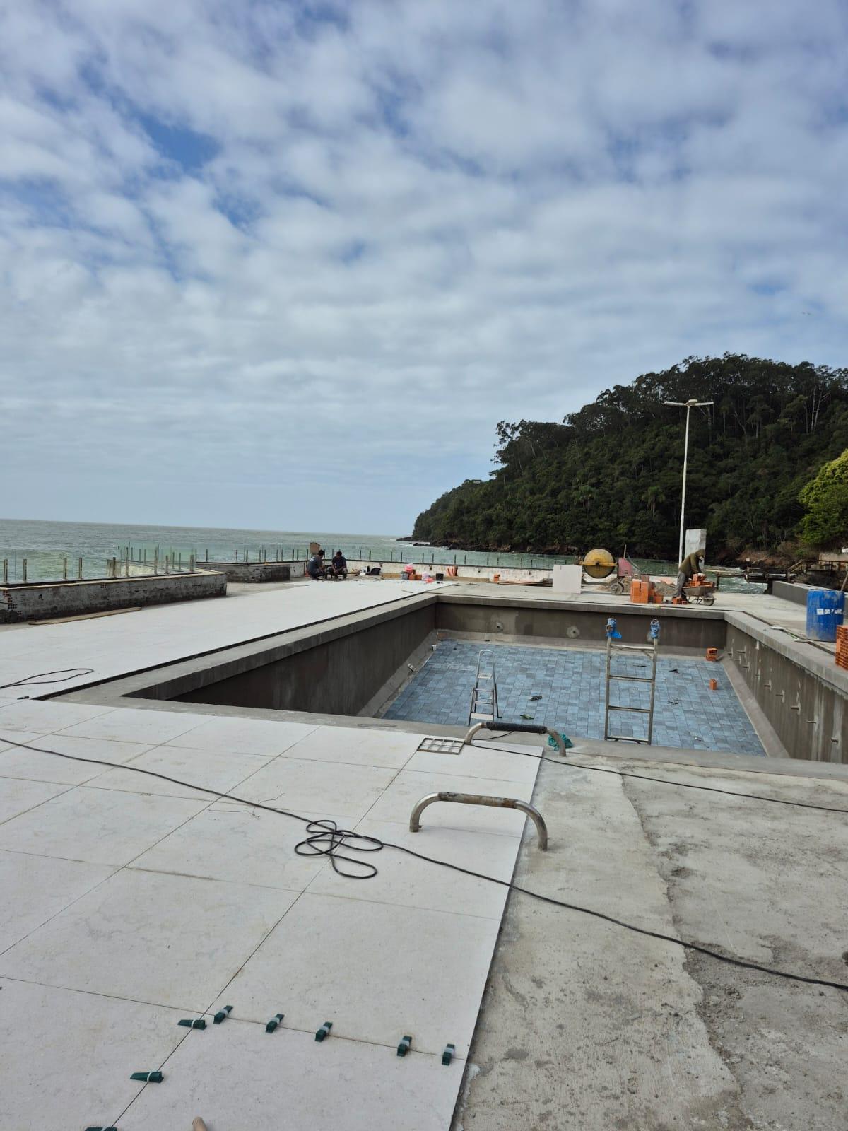 Clube na Praia de Cabeçudas