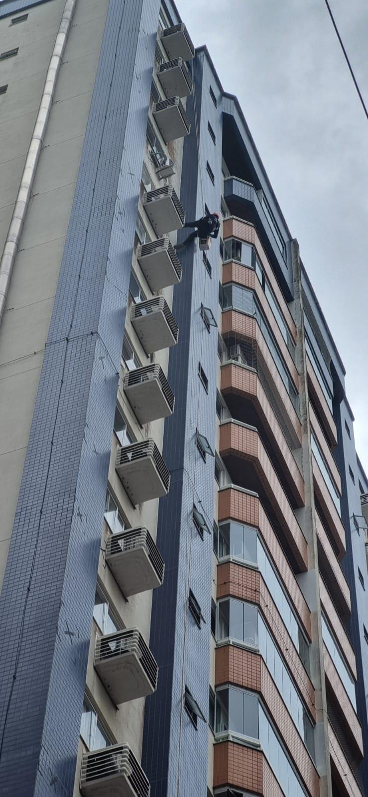 Edificio Residencial Vertical Multifamiliar