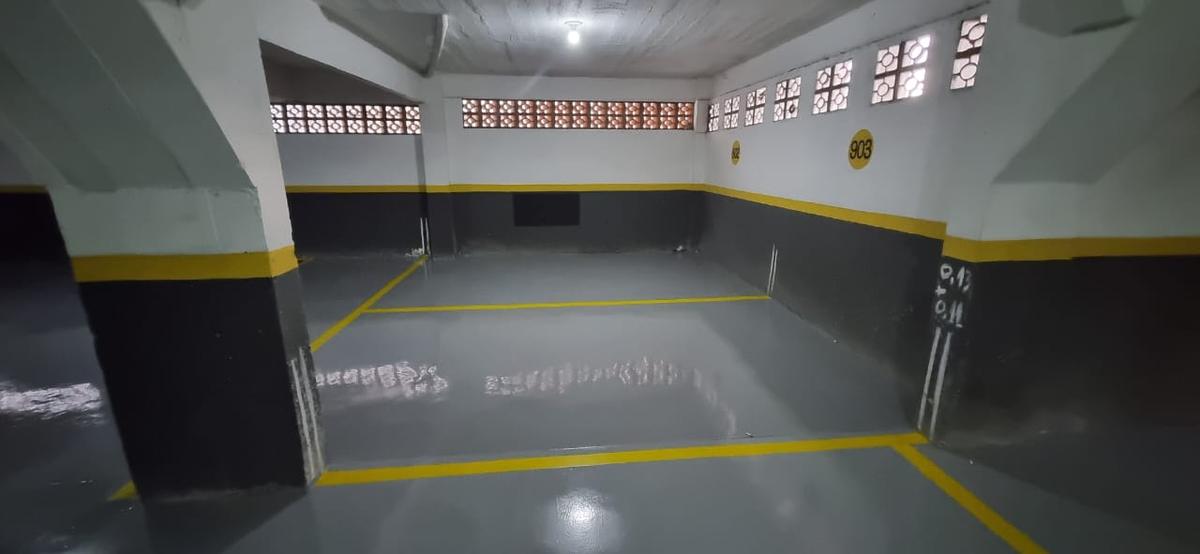 Piso de Concreto Polido com Pintura Epóxi