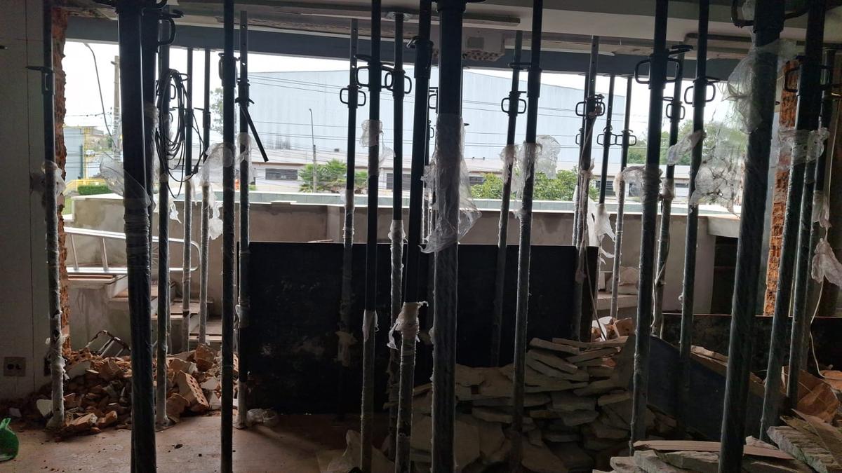 Remoção de Pilar através de Reforço Estrutural